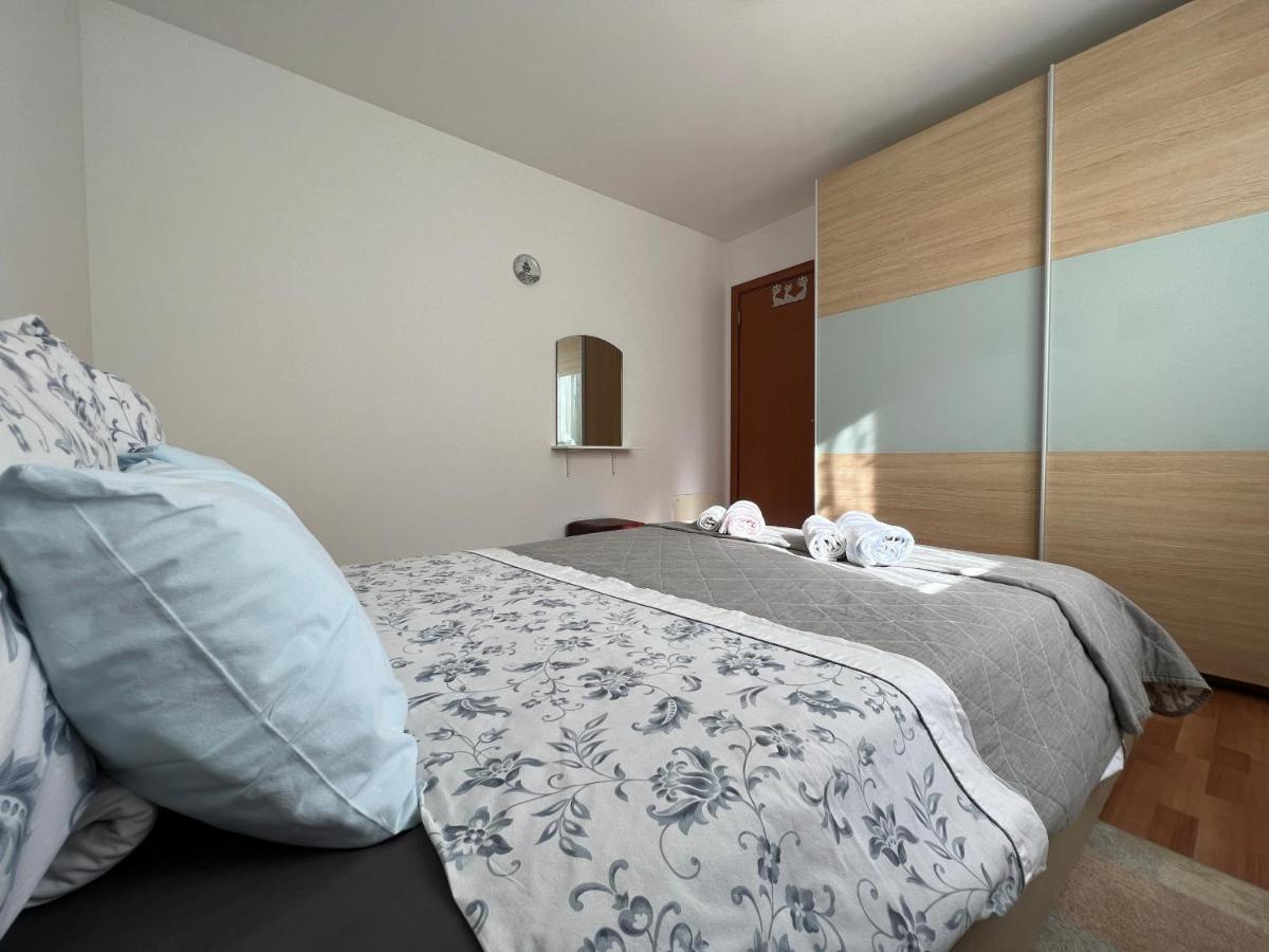 Apartman Ruza Apartment Пула Екстериор снимка