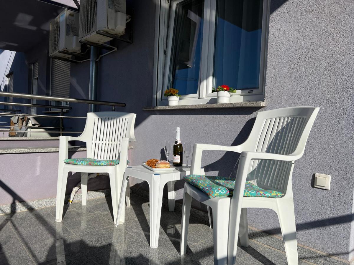 Apartman Ruza Apartment Пула Екстериор снимка